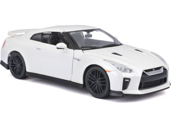 Bburago Plus Nissan GT-R 1:24 bílá metalíza