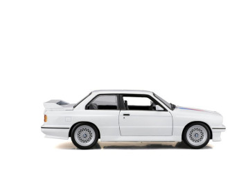 Bburago BMW 3 Series M3 1988 1:24 bílá