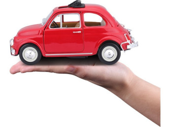 Bburago Fiat 500L 1968 1:24 červená