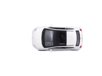 Bburago Fiat 500 2007 1:24 bílá