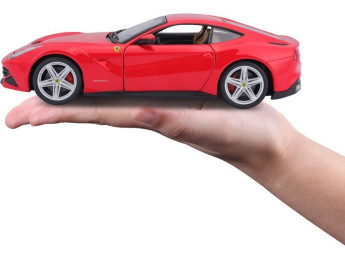 Bburago Ferrari F12 Berlinetta 1:24 červená