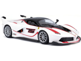 Bburago Ferrari FXX K 1:24 bílá
