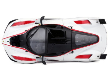 Bburago Ferrari FXX K 1:24 bílá