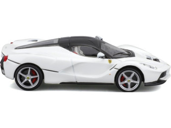 Bburago Signature LaFerrari 1:43 bílá