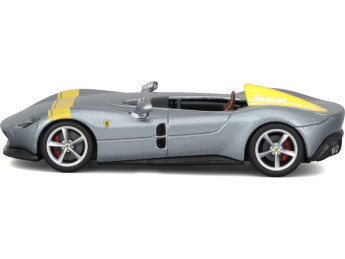 Bburago Signature Ferrari Monza SP1 1:43 stříbrná