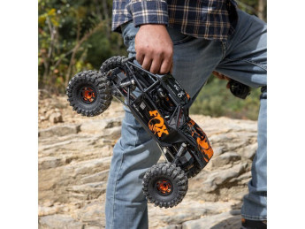Axial Capra 1.9 4WS 1:10 RTR oranžová