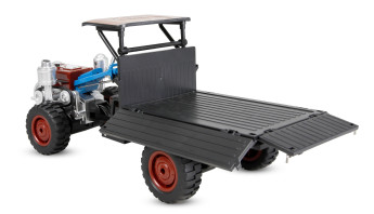 RC Retro traktor-Terra s kouřem a světlem 4WD proporcionální 1:12 RTR